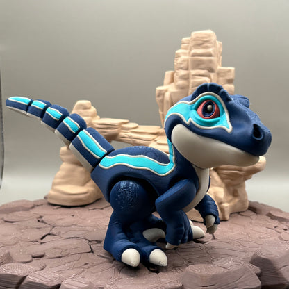 Velociraptor Dinosaur Figurine | Articulated Prehistoric Pal | Flexible Dinosaur Desk Buddy | 3D Printed Gift