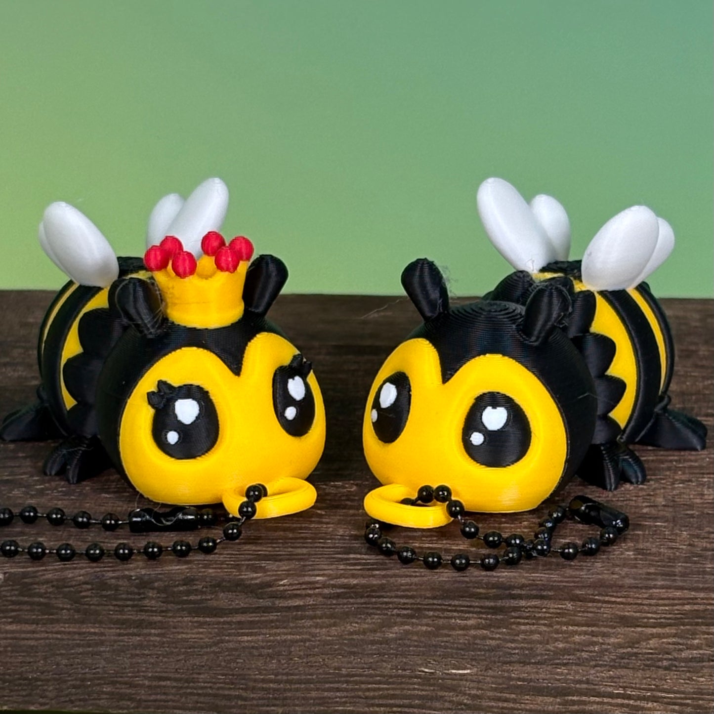 Bee & Queen Bee Keychain Collection | Articulated Collectible Bee Keychains | Bag Charm | 3D Printed Gift