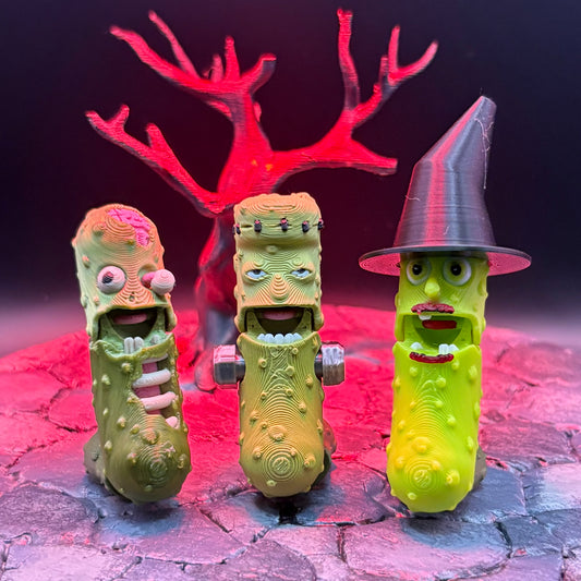 Halloween Pickle Fidget | Articulated Witch, Zombie, or Frankenstein Keychains | Frankenstein (w/stand) Desk Buddy | 3D Printed Gift