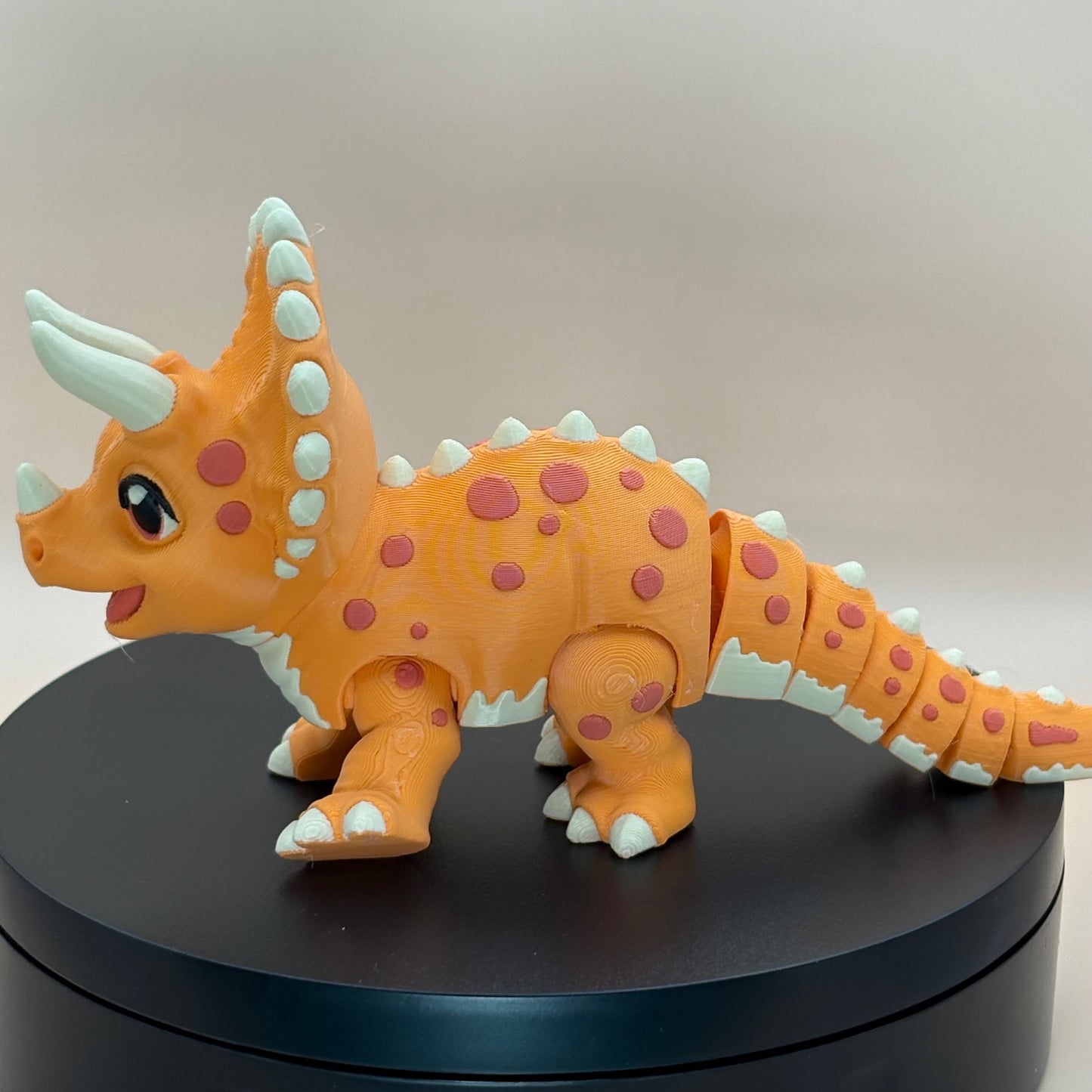 Triceratops Dinosaur Figurine |Articulated Prehistoric Pal | Flexible Dinosaur Desk Gift