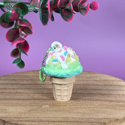 Ice Cream Cone Clicker Keychains – Cute Kawaii Fidget Toys, 3D Printed Dessert Charms, Bag Charm Gift