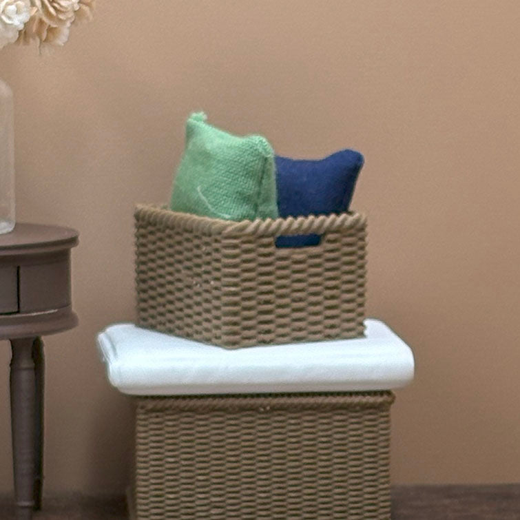 Wicker Storage Baskets Dollhouse Miniature 1:12 Scale